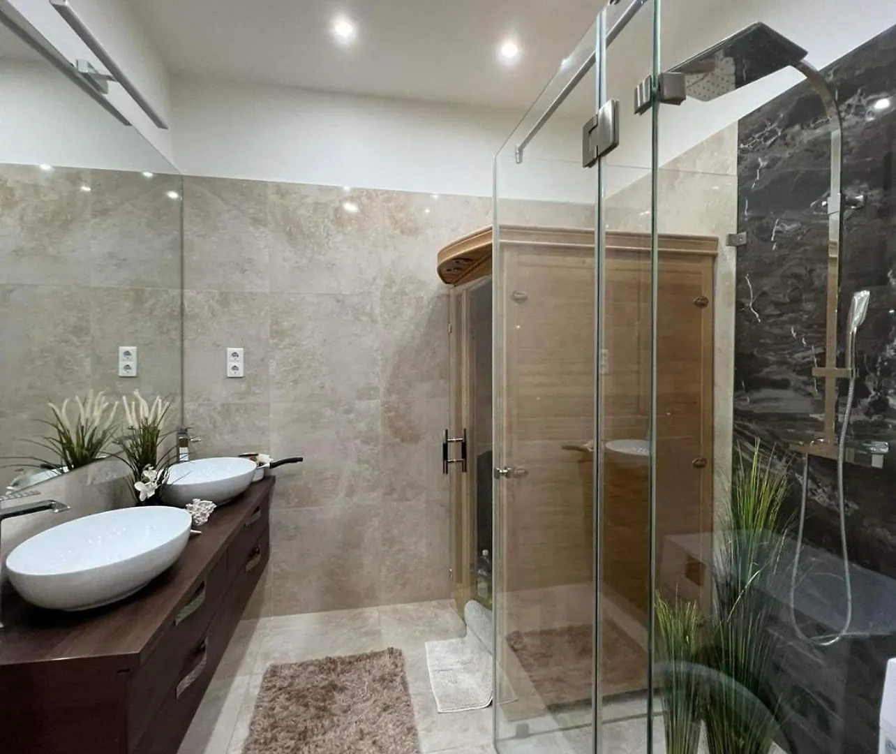Luxury Dream With A Sauna In The Center Budapest Hungary