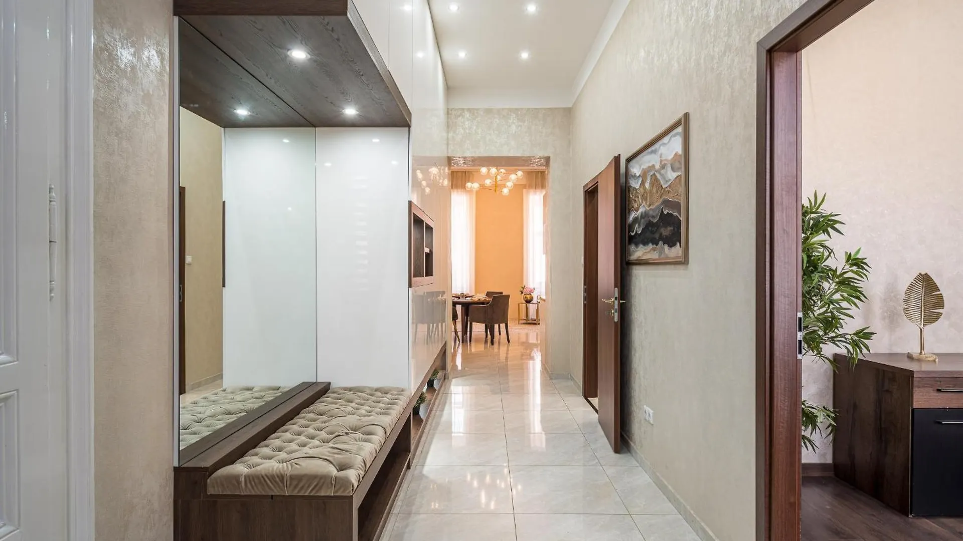 Apartment Luxury Dream With A Sauna In The Center Budapest Hungary