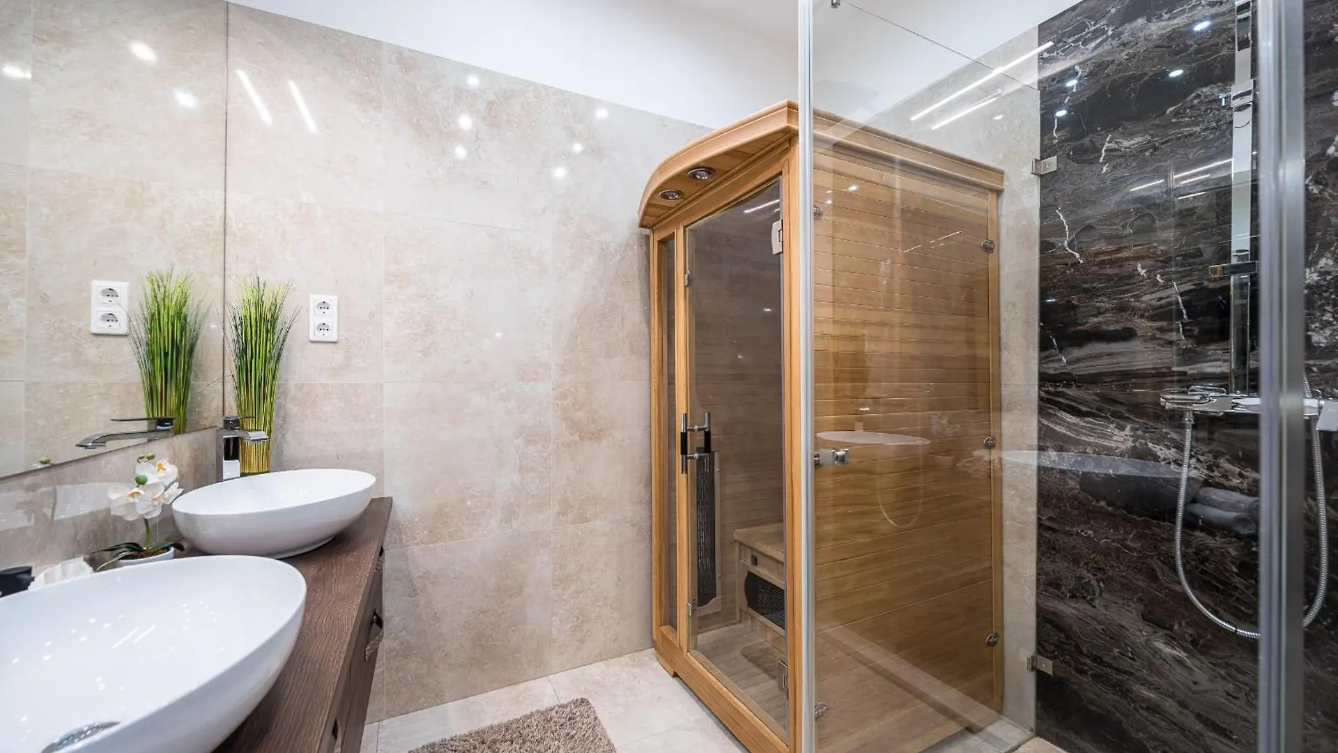 Luxury Dream With A Sauna In The Center Budapest